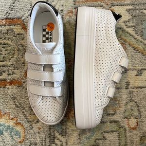 No Name white platform sneakers